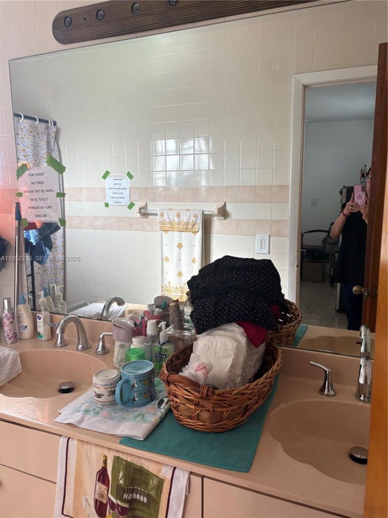 9820 SW 12th Ter , Miami, FL 33174 Photo