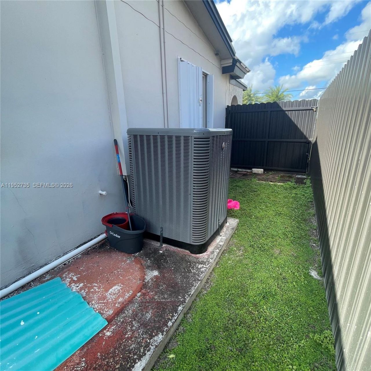 9820 SW 12th Ter , Miami, FL 33174 Photo