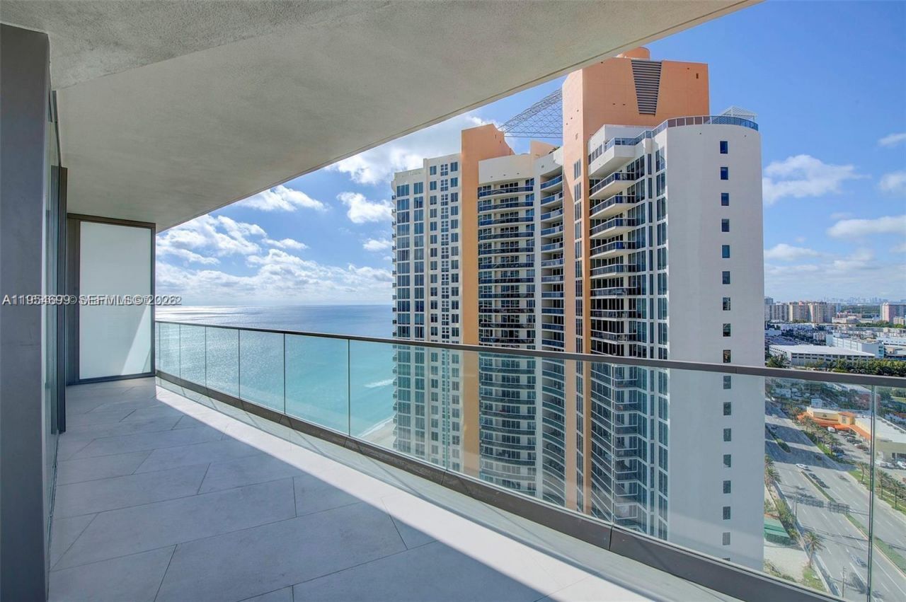 18975 Collins Ave, Unit 2205, Sunny Isles Beach, FL 33160 Photo