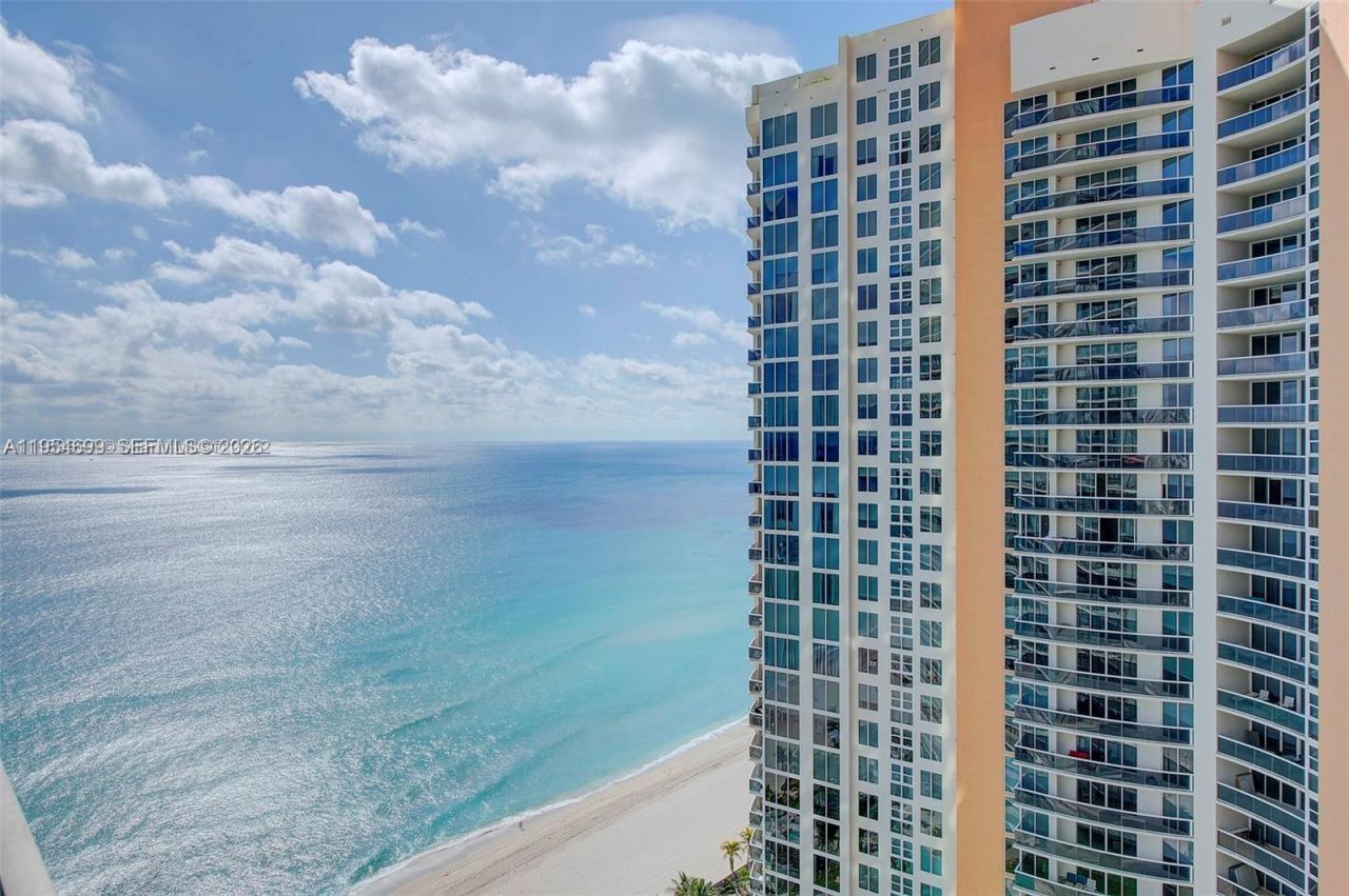 18975 Collins Ave, Unit 2205, Sunny Isles Beach, FL 33160 Photo