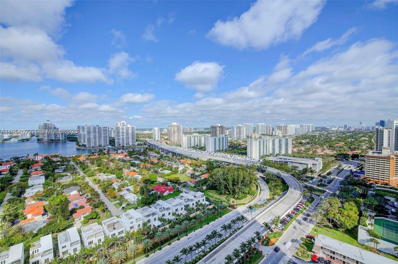 18975 Collins Ave, Unit 2205, Sunny Isles Beach, FL 33160 Photo