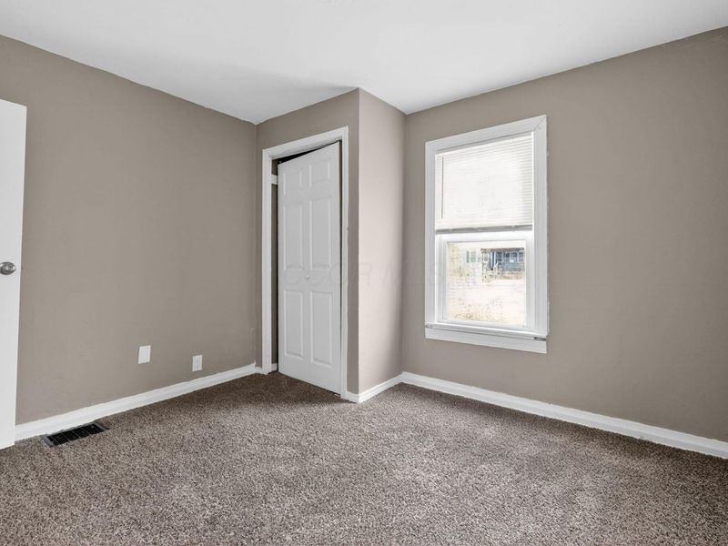 911 Clarendon Avenue, Columbus, OH 43223 Photo 21