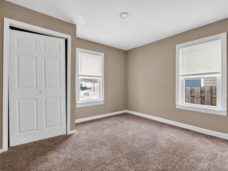 911 Clarendon Avenue, Columbus, OH 43223 Photo 24