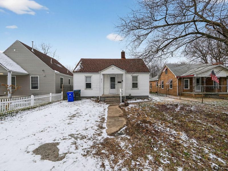 911 Clarendon Avenue, Columbus, OH 43223 Photo 3