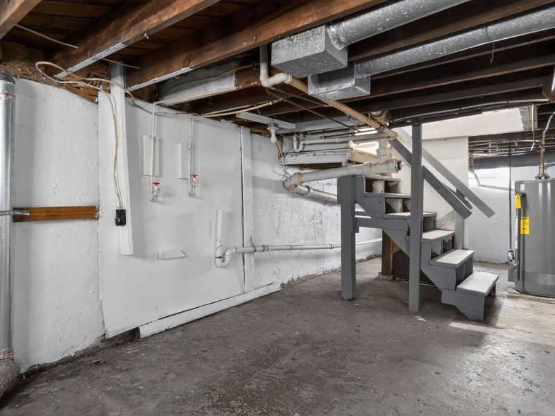 911 Clarendon Avenue, Columbus, OH 43223 Photo 30