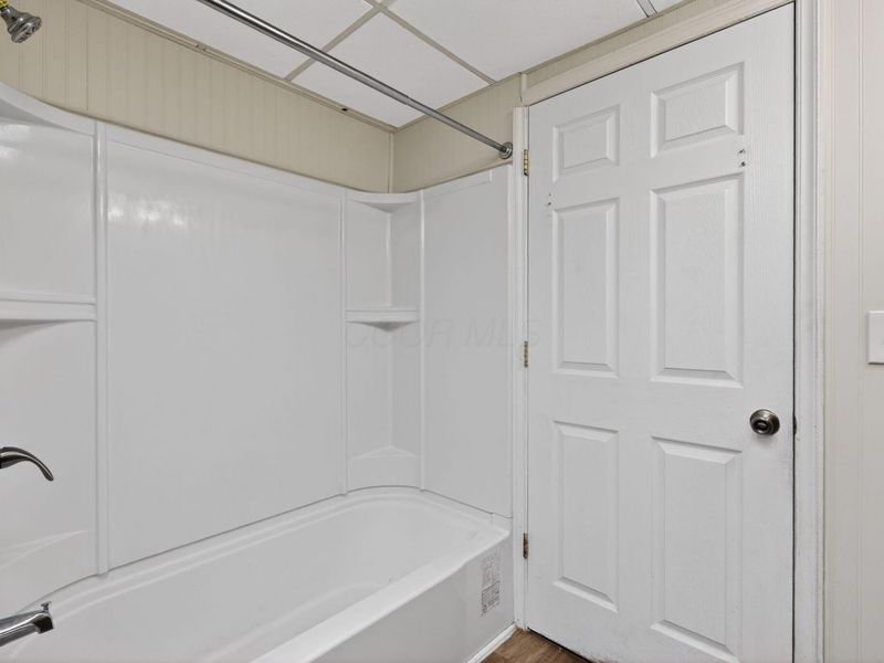 381 Pasadena Avenue, Columbus, OH 43228 Photo 22