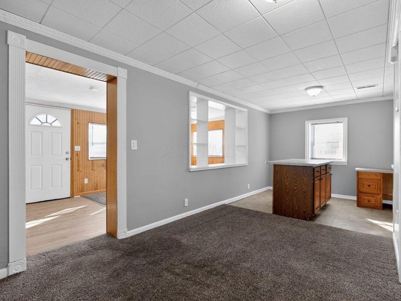 381 Pasadena Avenue, Columbus, OH 43228 Photo 7