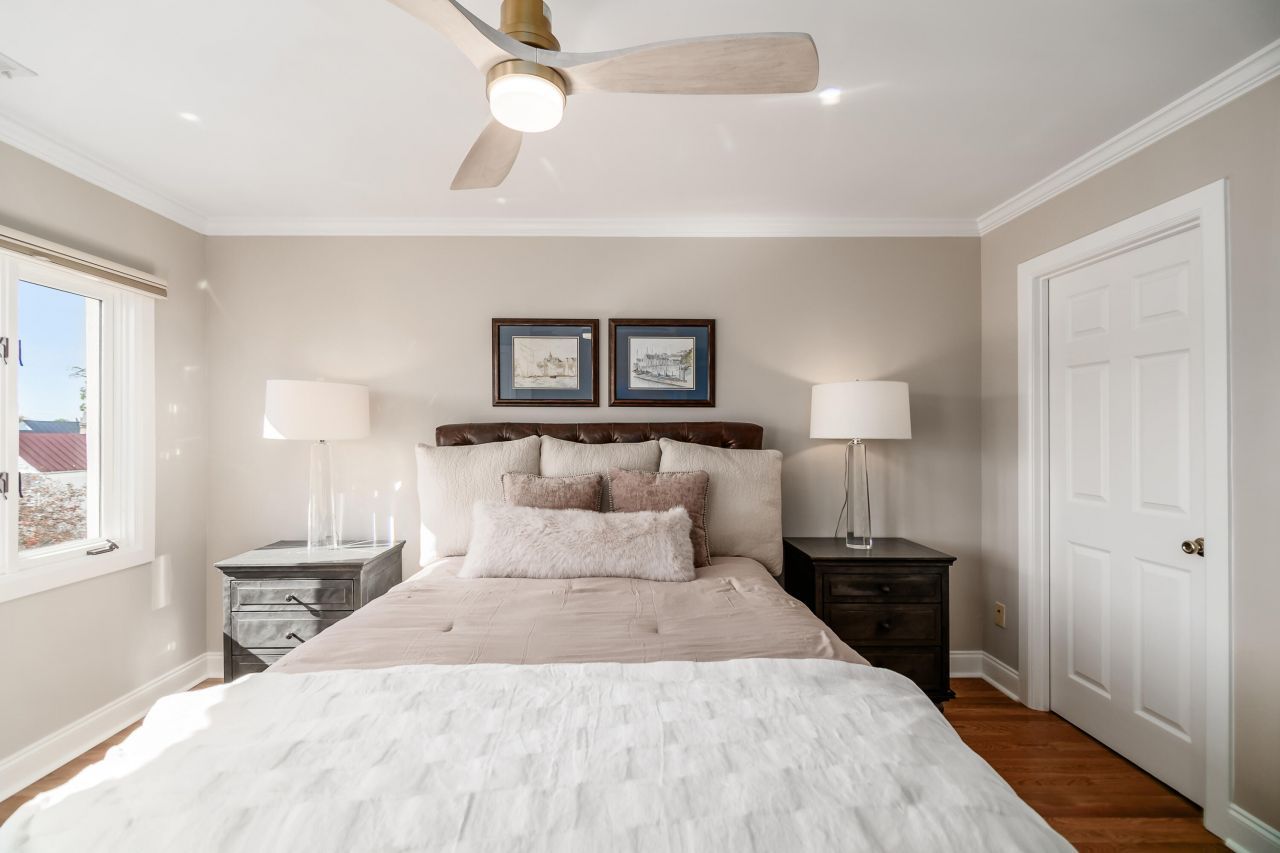 156 Tradd Street Photo 27