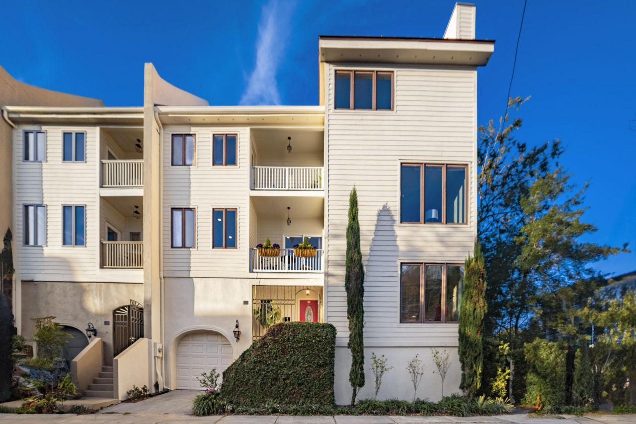 156 Tradd Street Photo 51