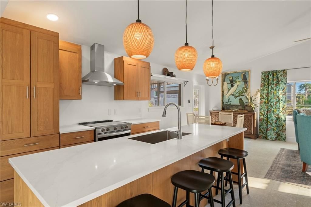 3009 Singing Wind Dr , Sanibel, FL 33957 Photo