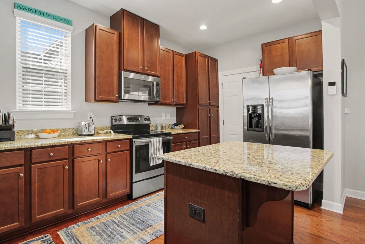 1811 D High St. Photo 10