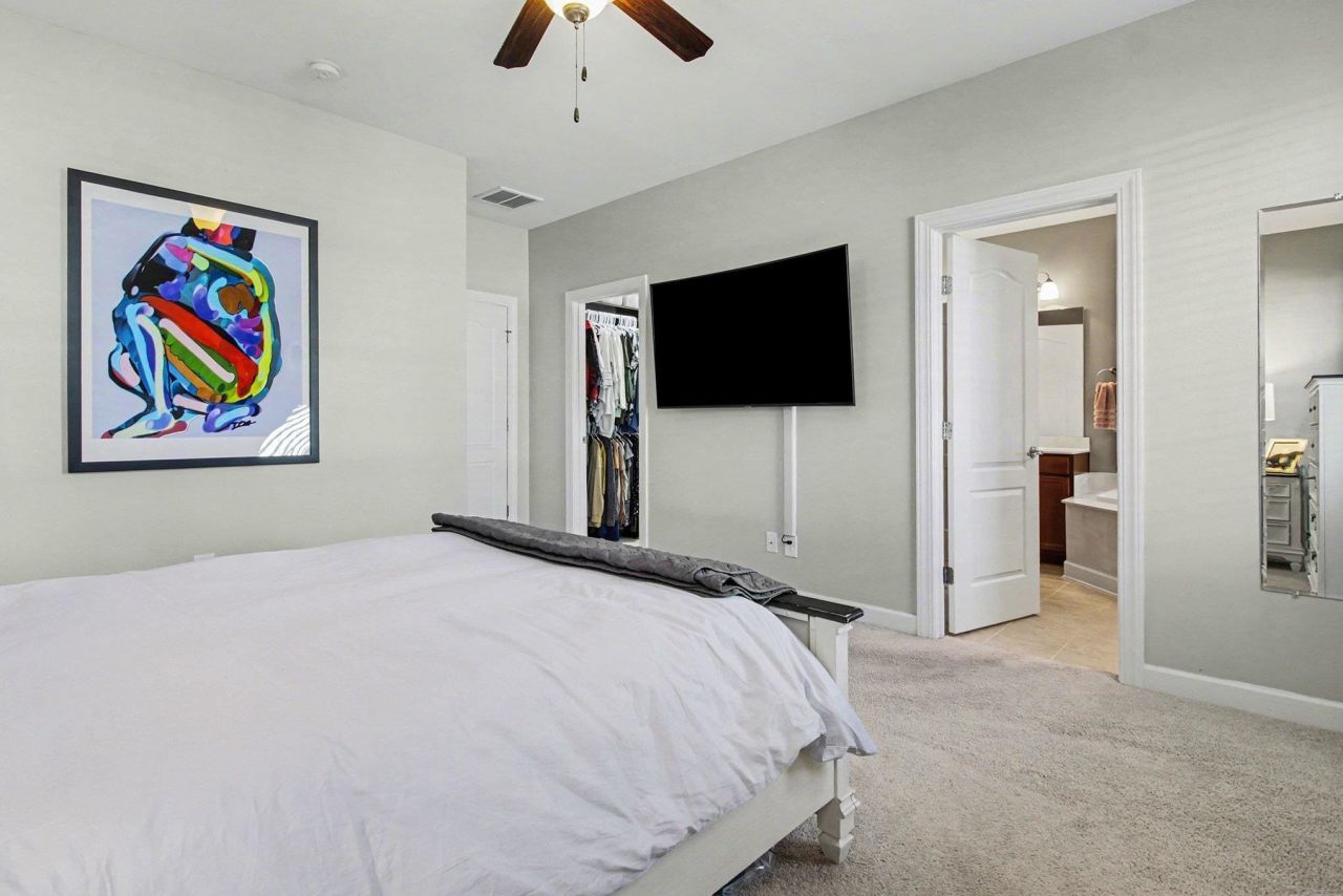 1811 D High St. Photo 18