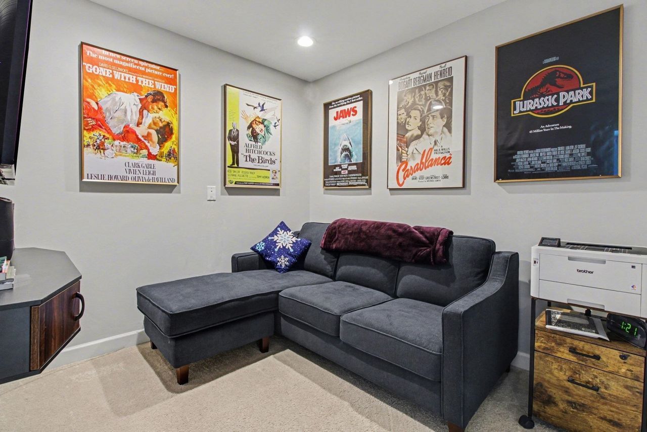 1811 D High St. Photo 22