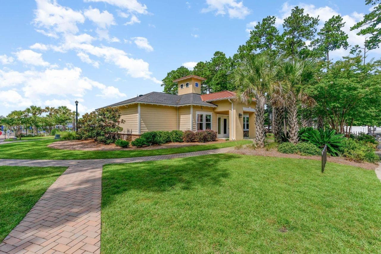 1811 D High St. Photo 33