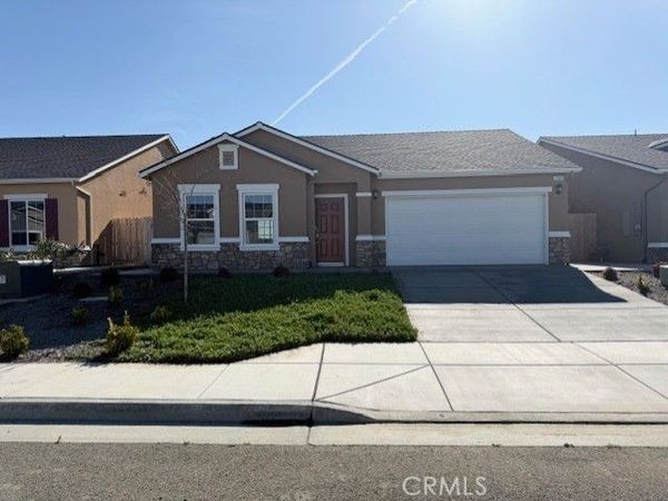 1204 E Orange Street, Avenal, CA 93204