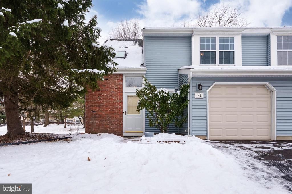 71 Avebury Place, Somerset, NJ 08873 Main Photo