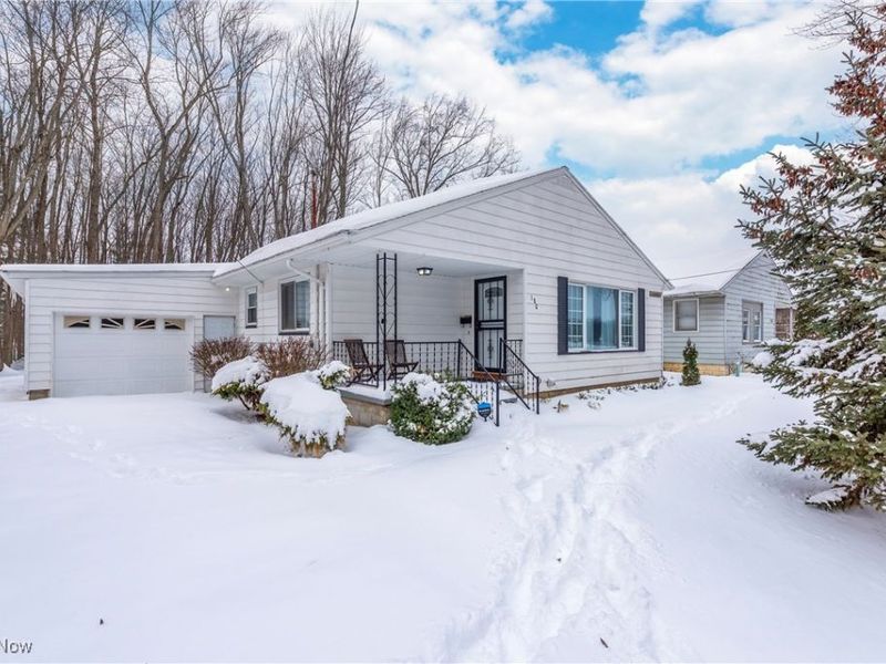 180 N Park Street, Oberlin, OH 44074 Photo 1