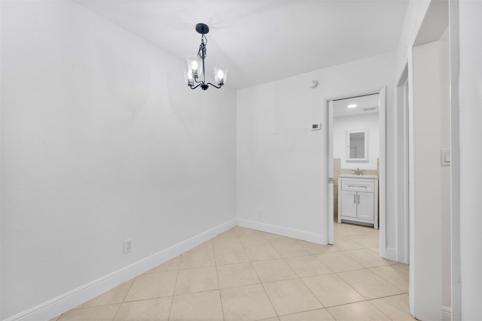 815 Middle River Drive, Unit 115, Fort Lauderdale, FL 33304 Photo