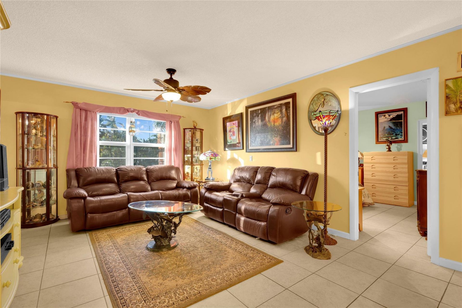 1560 Mckinley Street, Unit 210W, Hollywood, FL 33020 Photo