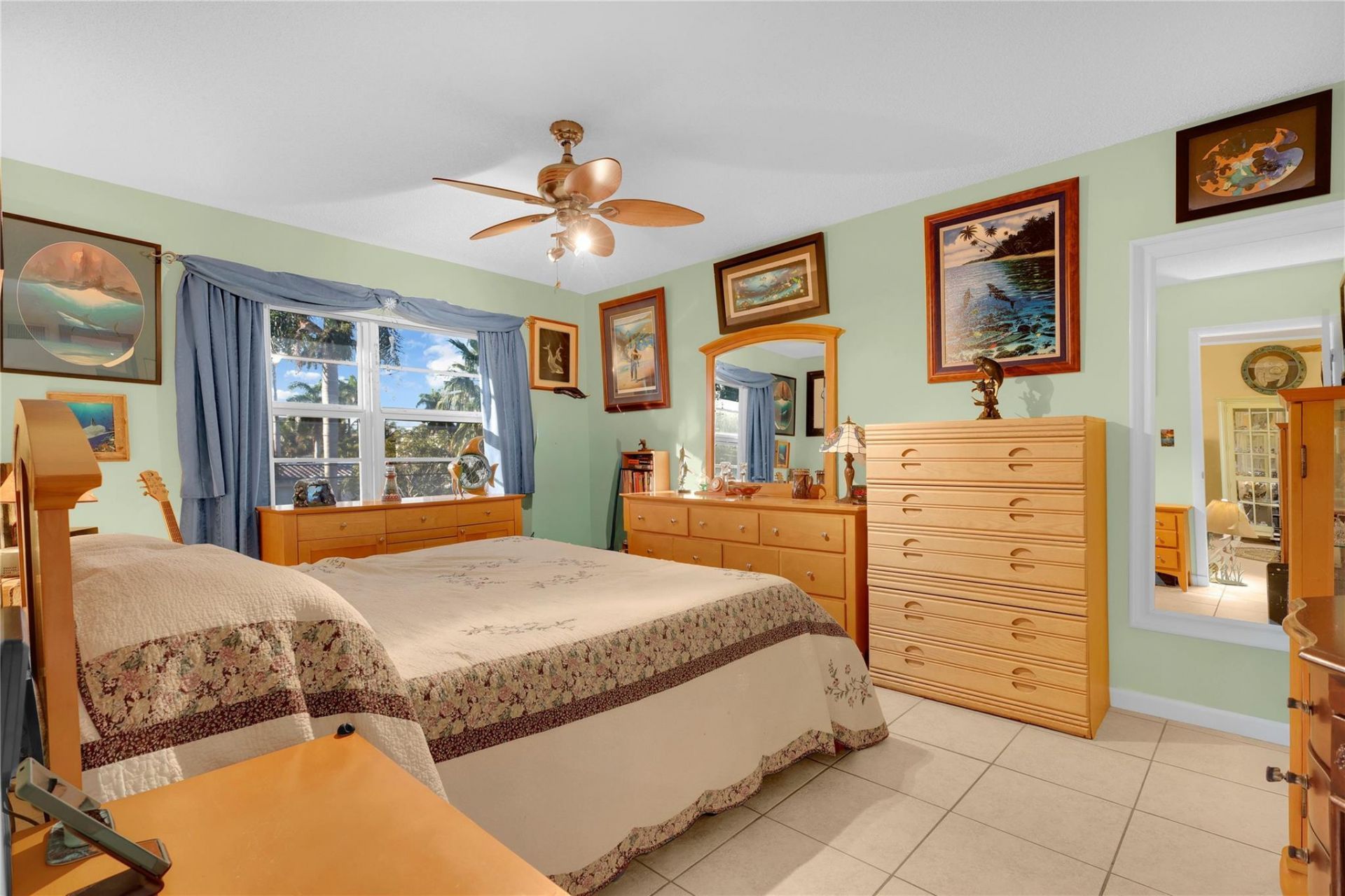 1560 Mckinley Street, Unit 210W, Hollywood, FL 33020 Photo