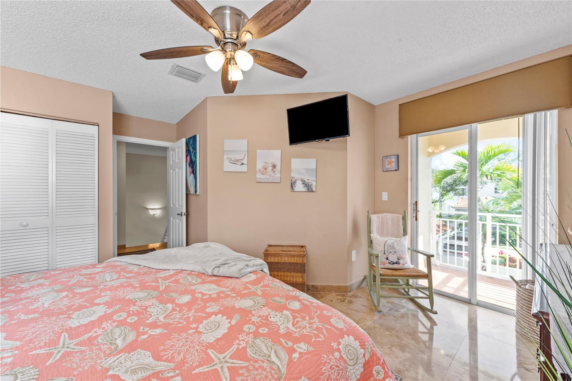 1554 Yellowheart Way, Unit 1554, Hollywood, FL 33019 Photo