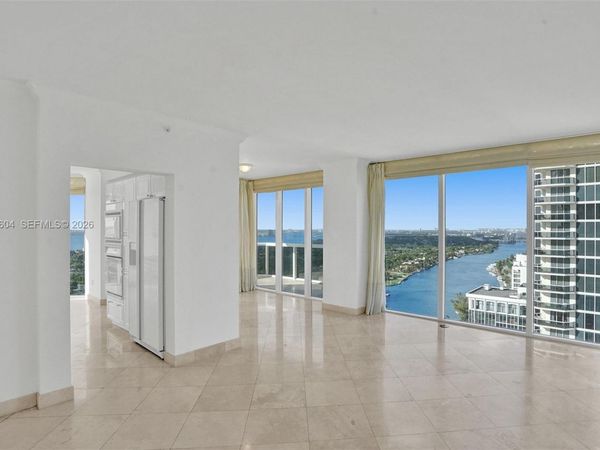 4775 Collins Ave, Unit 3007, Miami Beach, FL 33140