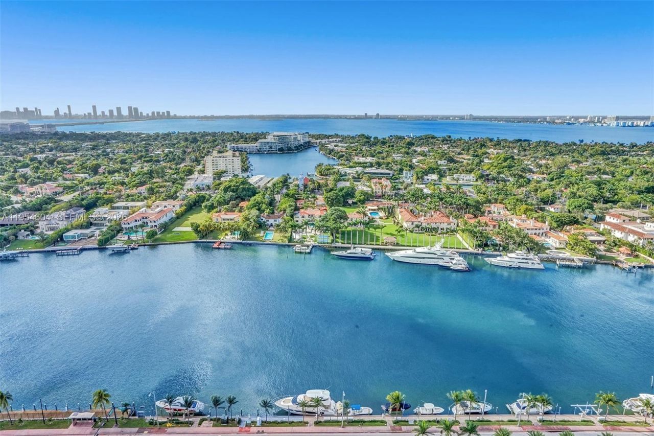 4775 Collins Ave , Unit 3007, Miami Beach, FL 33140 Photo