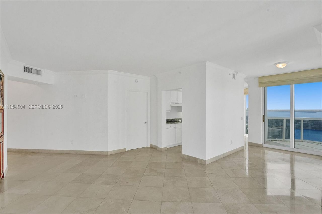 4775 Collins Ave , Unit 3007, Miami Beach, FL 33140 Photo