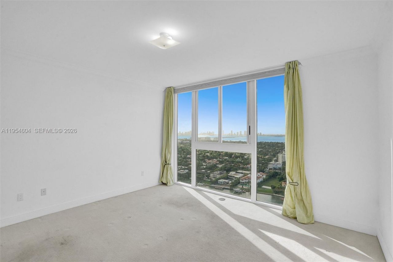 4775 Collins Ave, Unit 3007, Miami Beach, FL 33140 Photo