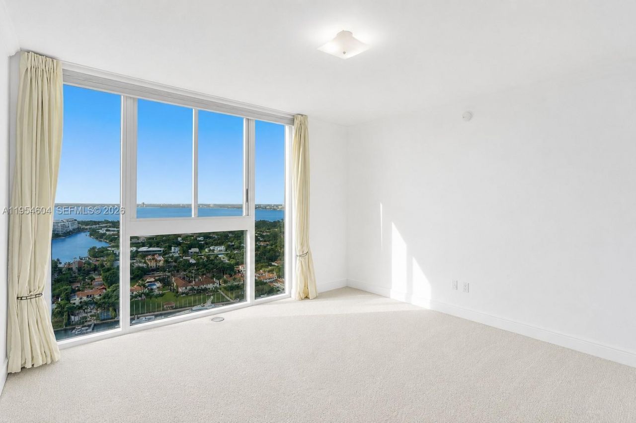 4775 Collins Ave, Unit 3007, Miami Beach, FL 33140 Photo