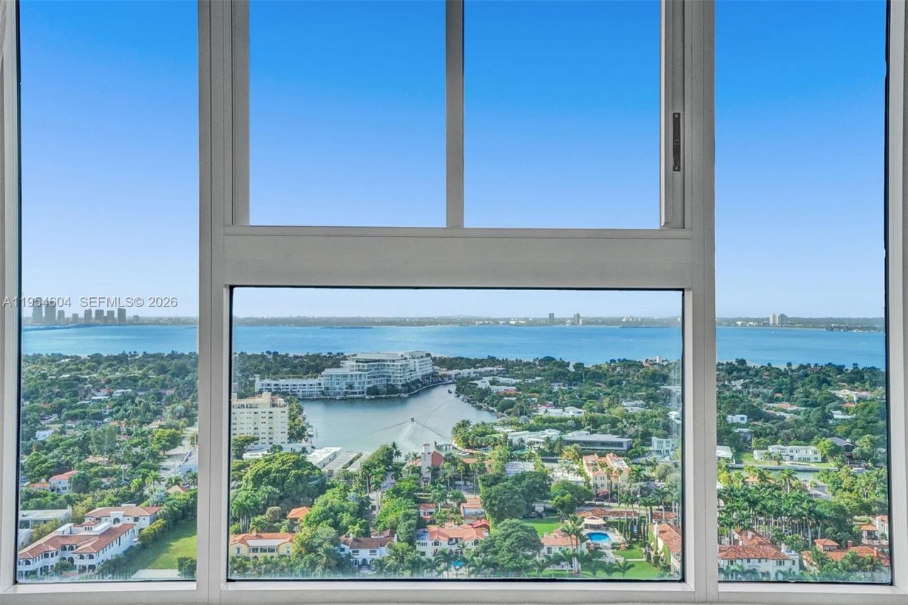 4775 Collins Ave , Unit 3007, Miami Beach, FL 33140 Photo