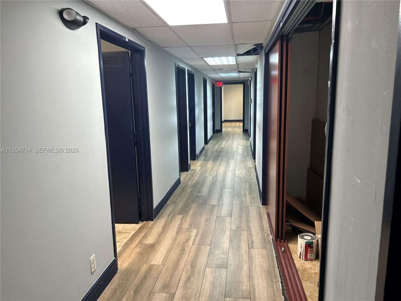 4121 NW 5th St , Unit 100, Plantation, FL 33317 Photo