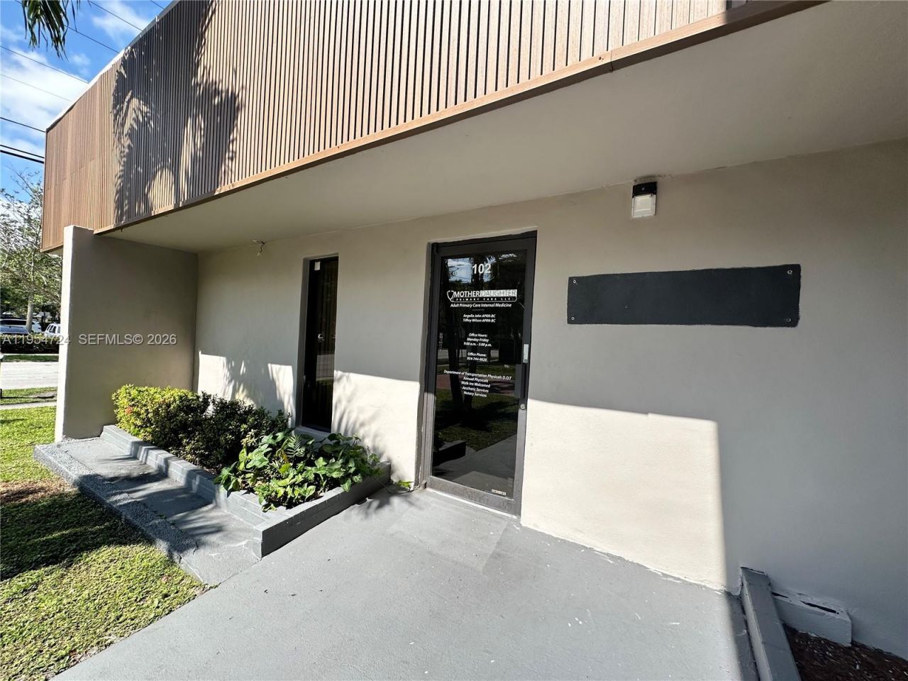 4121 NW 5th St , Unit 102, Plantation, FL 33317 Photo