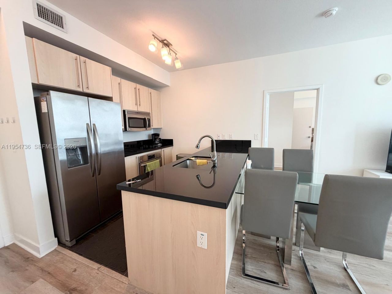 1111 SW 1 Av, Unit 3022-N, Miami, FL 33130 Photo