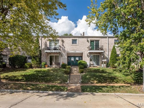 4347 Chateau De Ville Drive , Unit G, St Louis, MO 63129