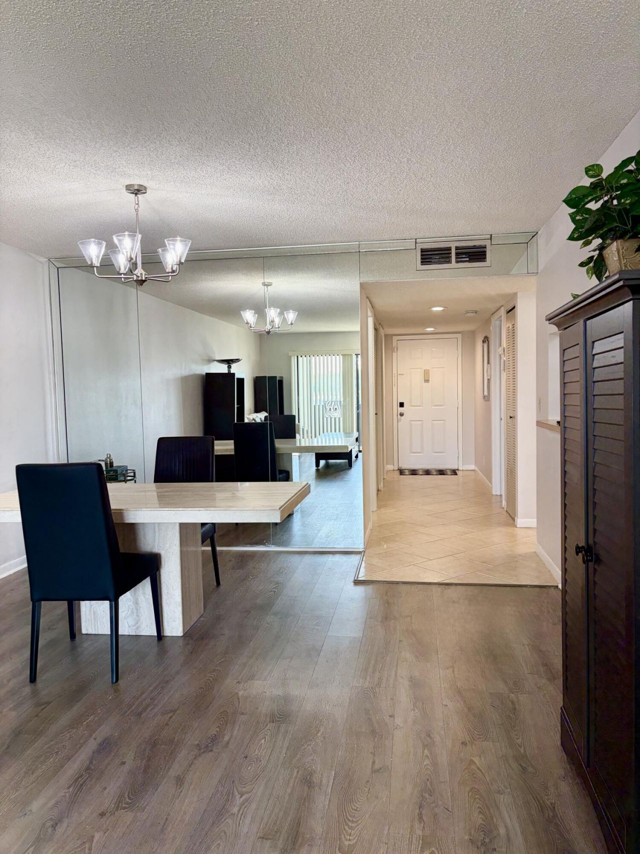 15451 Pembridge Drive, Unit 217, Delray Beach, FL 33484 Photo