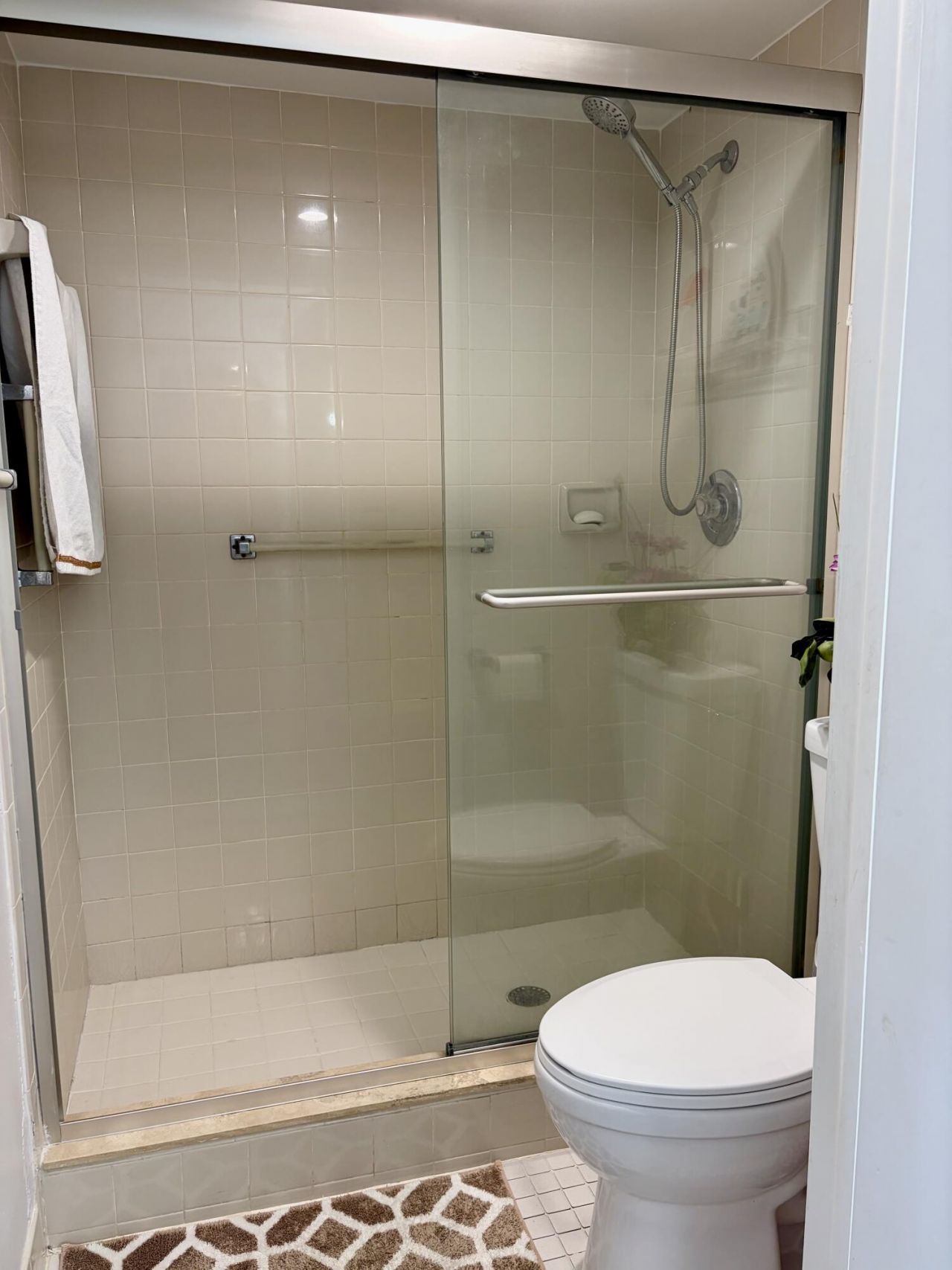 15451 Pembridge Drive, Unit 217, Delray Beach, FL 33484 Photo