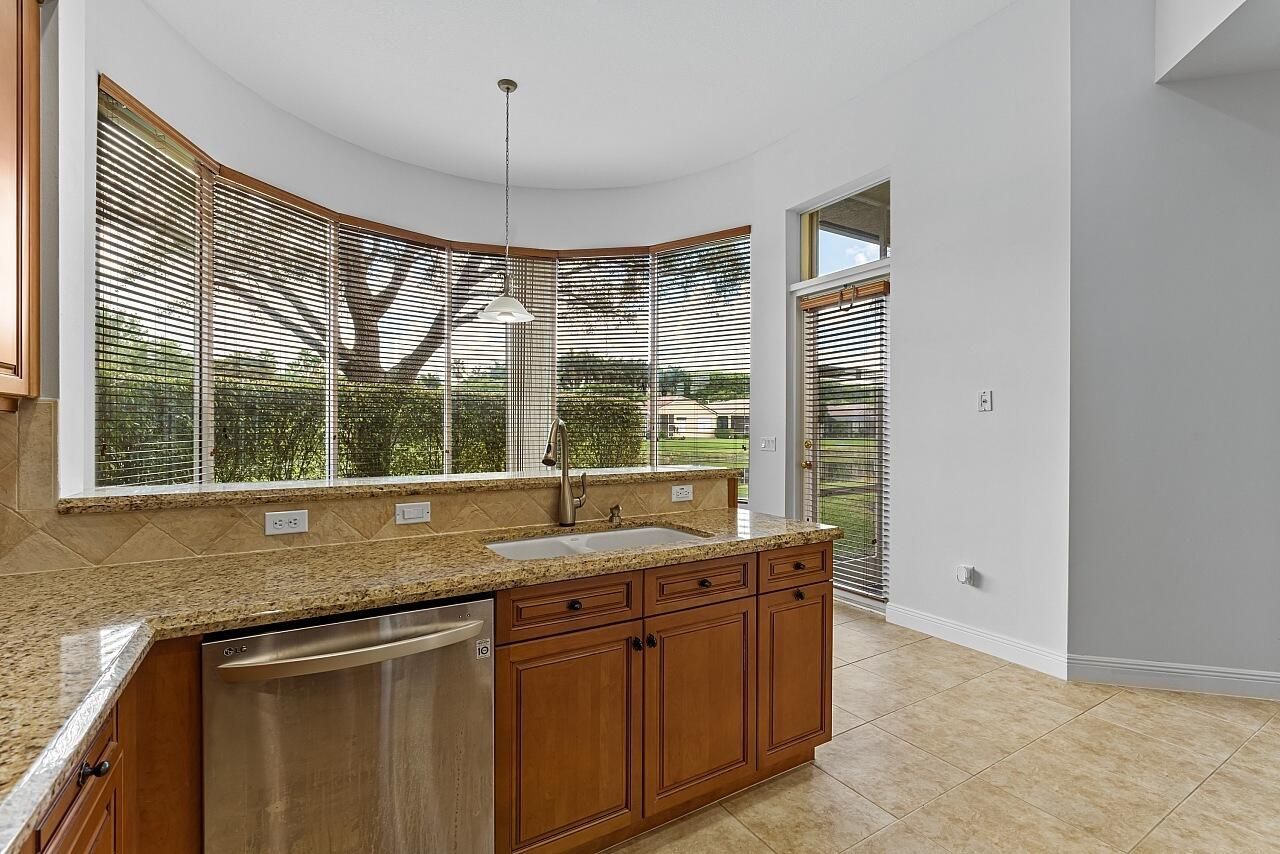 9724 Via Grandezza W, Wellington, FL 33411 Photo