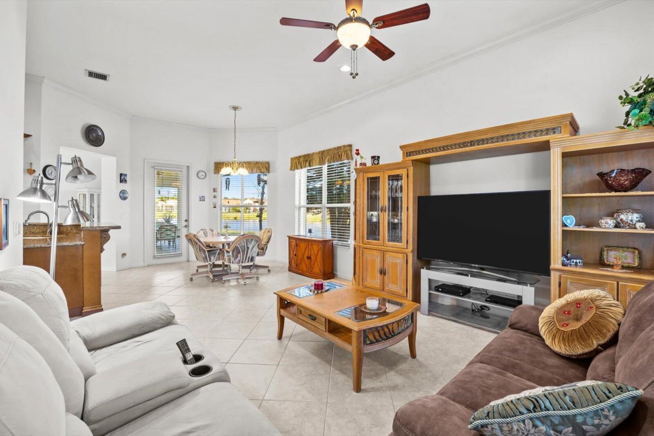 486 Blue Lake Drive, Port Saint Lucie, FL 34986 Photo