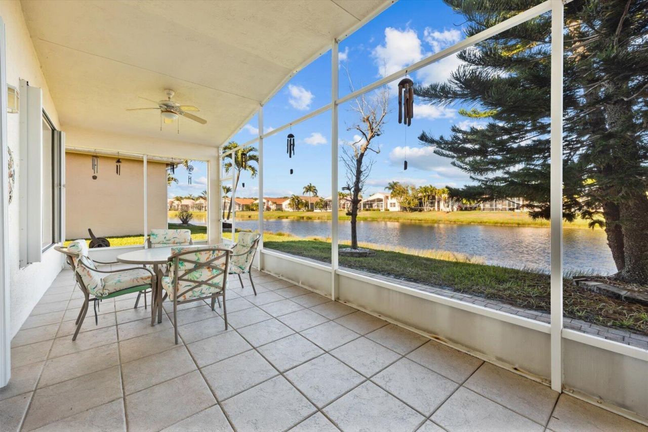 486 Blue Lake Drive, Port Saint Lucie, FL 34986 Photo