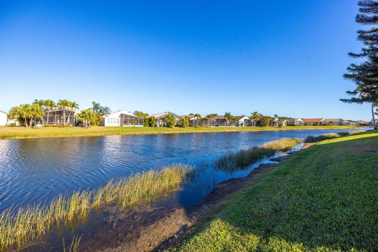 486 Blue Lake Drive, Port Saint Lucie, FL 34986 Photo