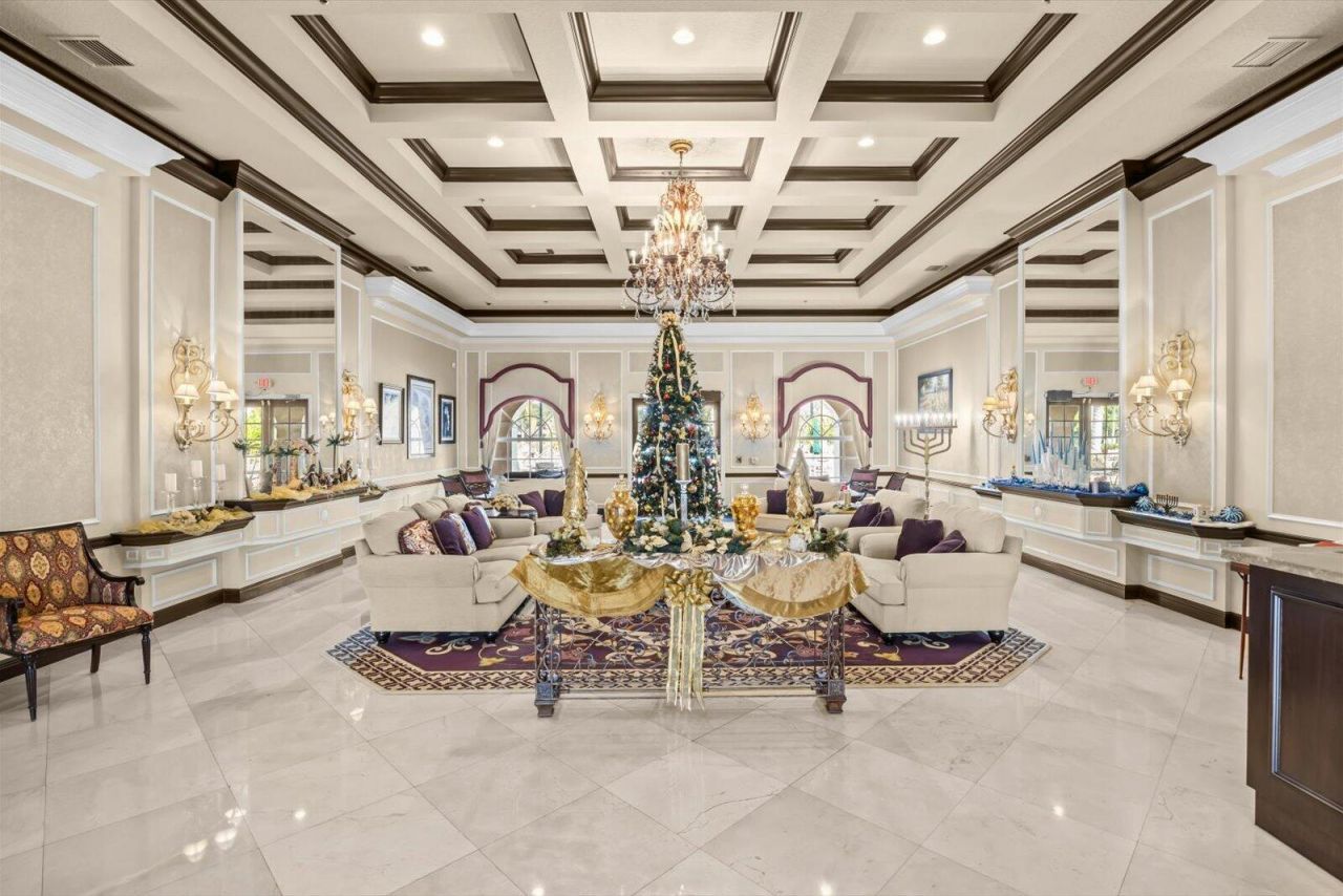 486 Blue Lake Drive, Port Saint Lucie, FL 34986 Photo