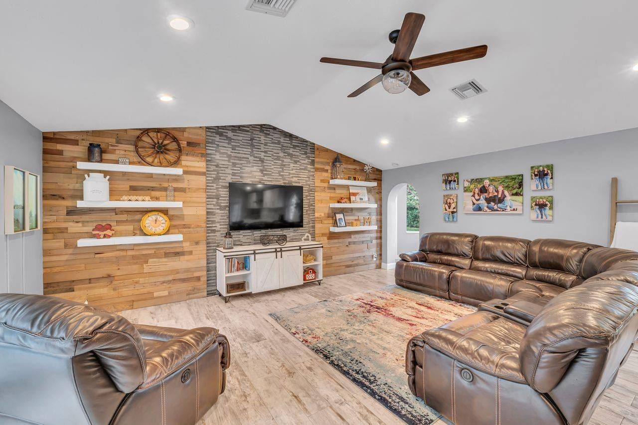 5440 NW 77th Ter, Coral Springs, FL 33067 Photo