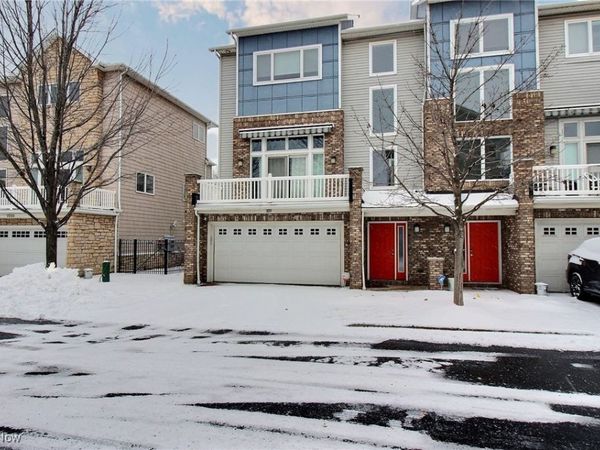 2239 City View Drive, Cleveland, OH 44112