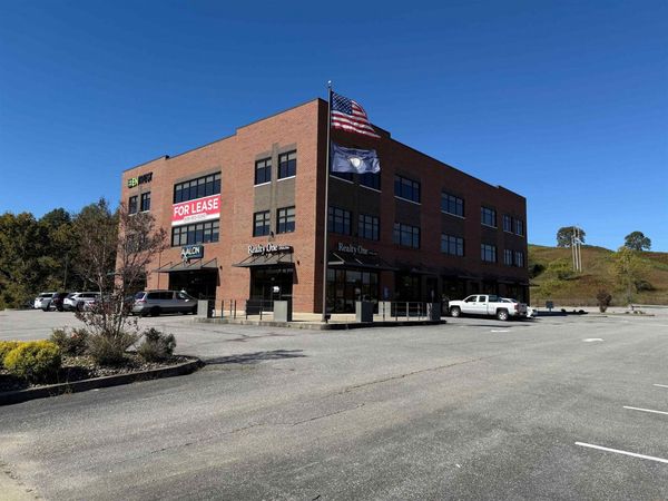 8308 Lake Bonita Road, Catlettsburg, KY 41129