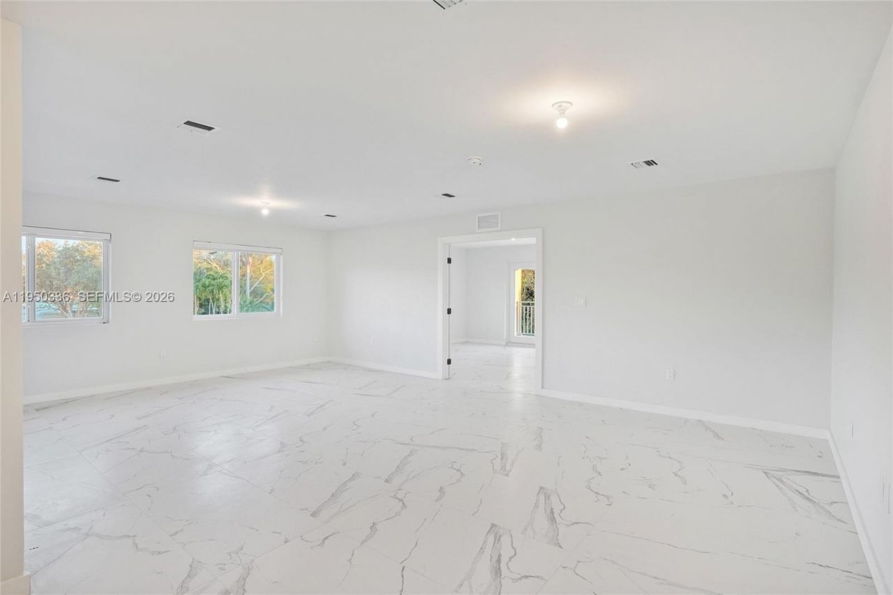 250 NE 119th Terrace, Miami, FL 33161 Photo