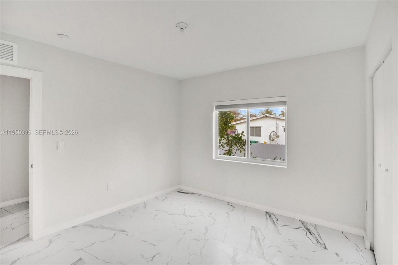 250 NE 119th Terrace, Miami, FL 33161 Photo
