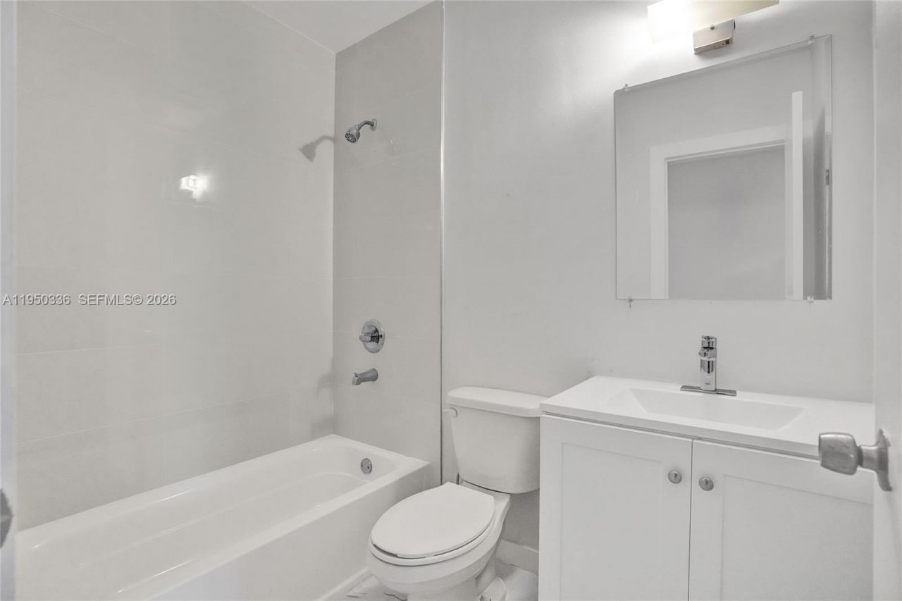 250 NE 119th Terrace, Miami, FL 33161 Photo