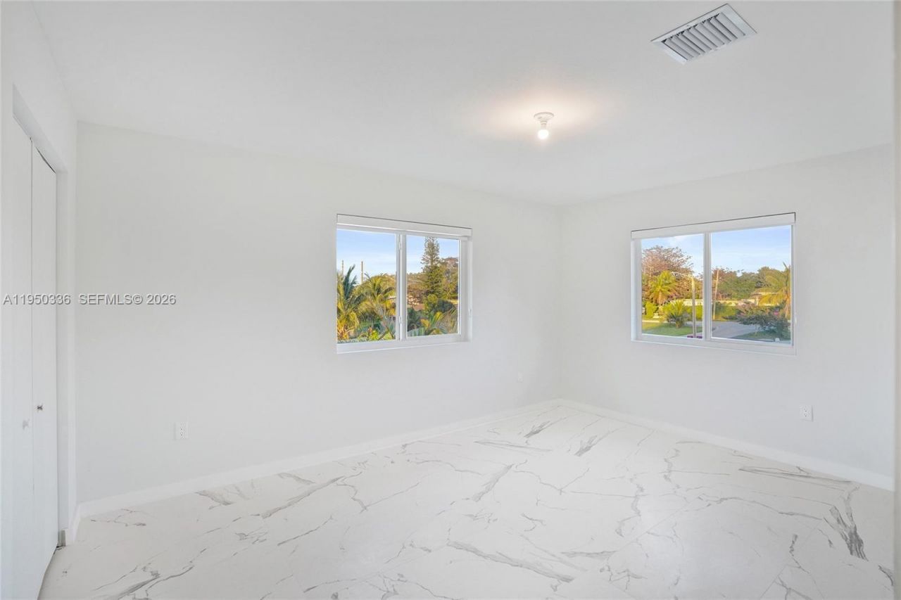 250 NE 119th Terrace, Miami, FL 33161 Photo