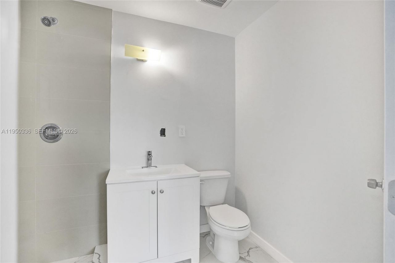 250 NE 119th Terrace, Miami, FL 33161 Photo